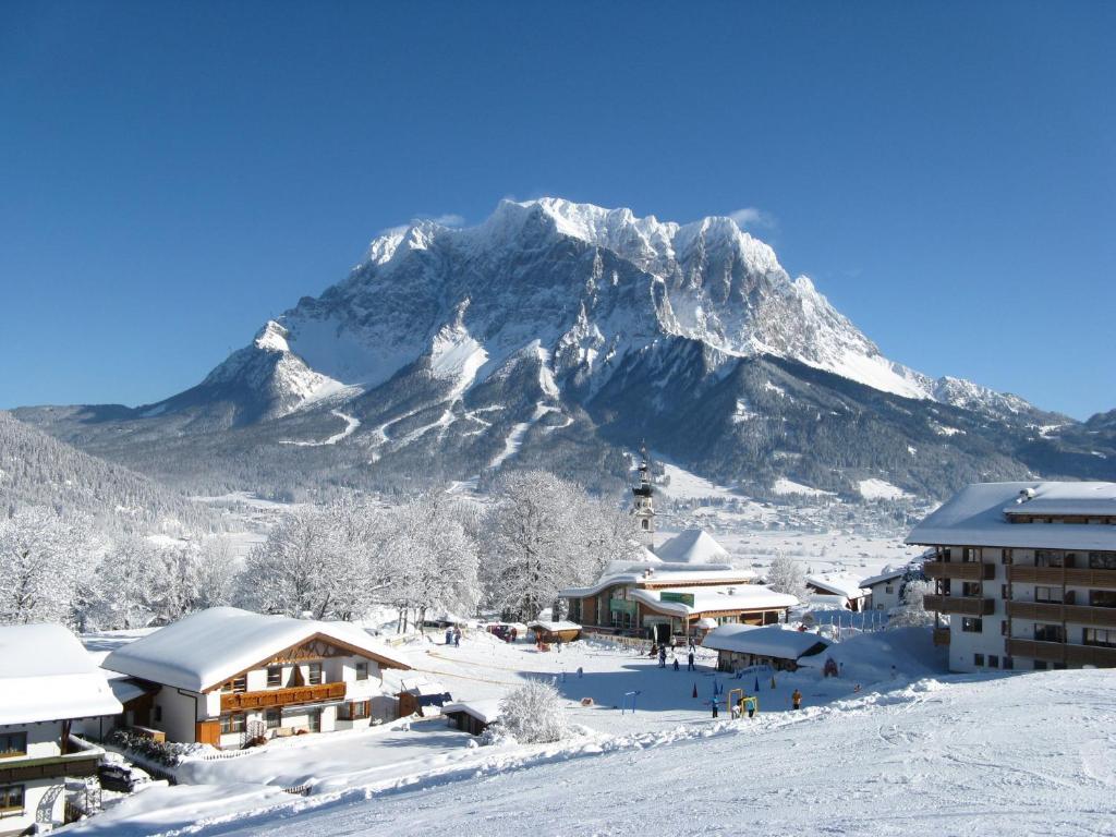 Appartements Schneezauber Lermoos Exteriör bild