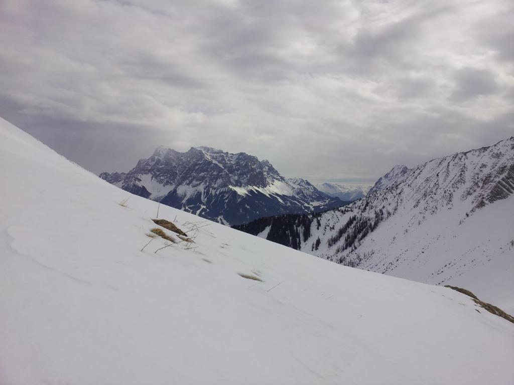 Appartements Schneezauber Lermoos Exteriör bild