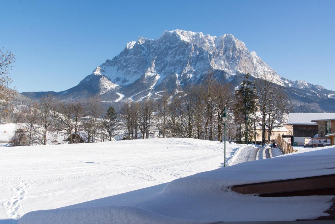 Appartements Schneezauber Lermoos Exteriör bild